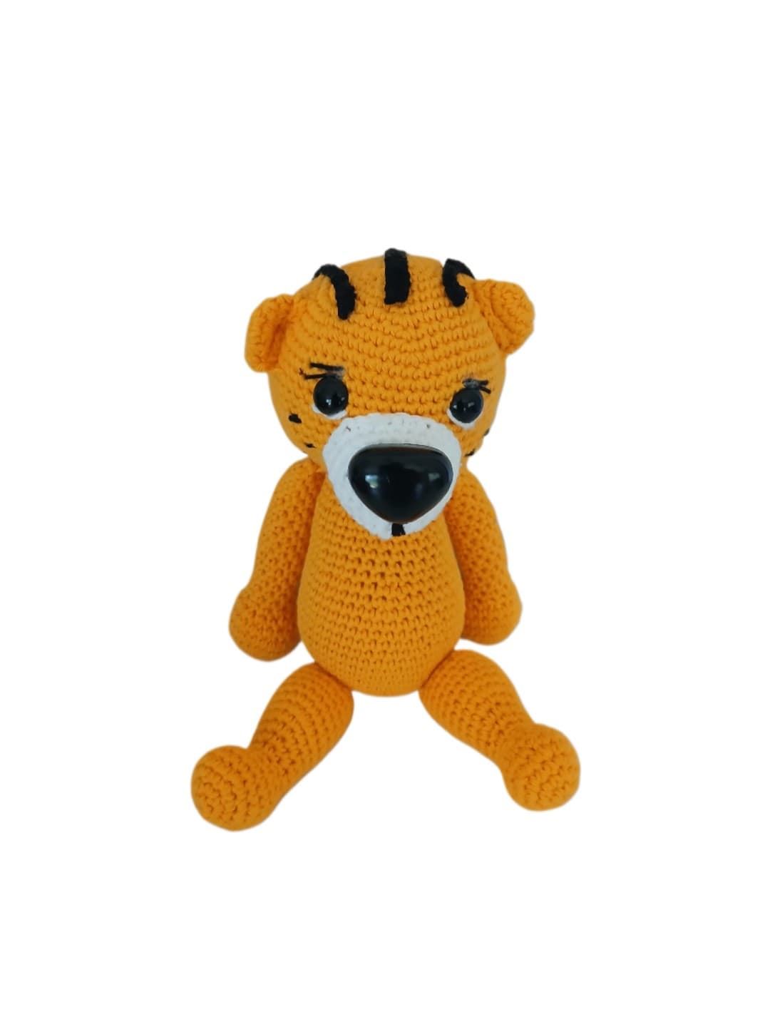 Peluche tigre hecho a mano a ganchillo (amigurumi). - Imagen 1