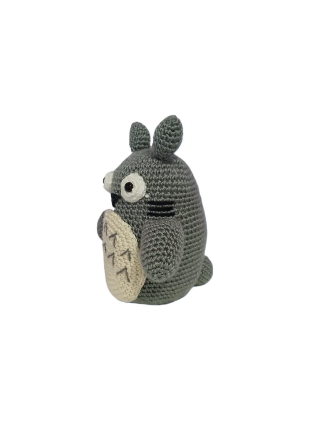 Peluche totoro hecho a mano a ganchillo (amigurumi). - Imagen 2