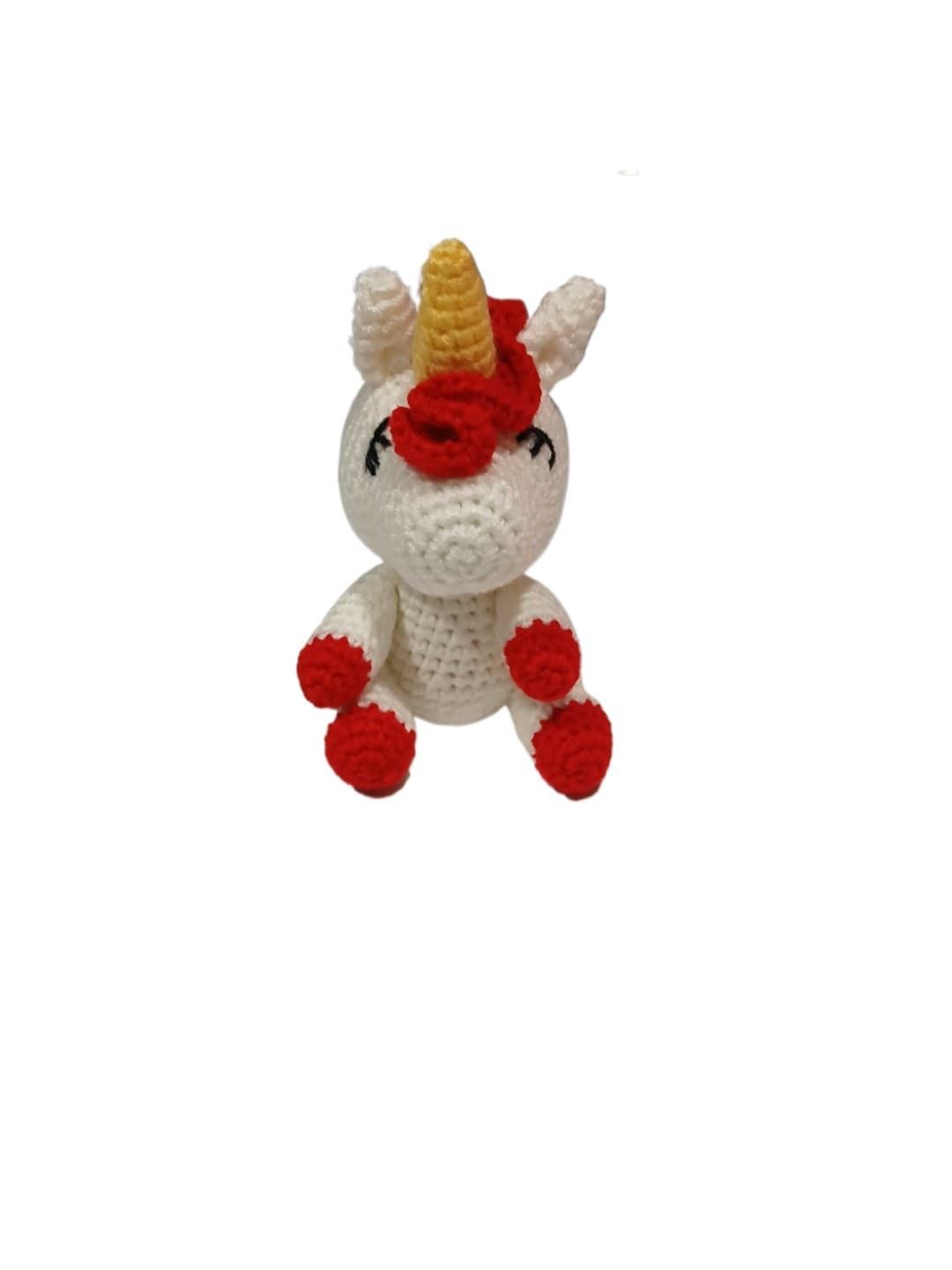 Peluche unicornio hecho a mano a ganchillo (amigurumi). - Imagen 1