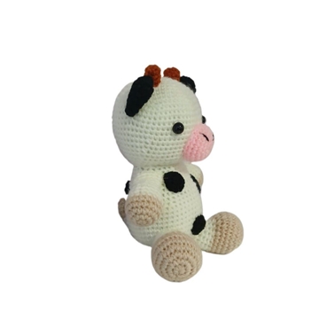 Peluche vaca hecha a mano a ganchillo (amigurumi). - Imagen 2