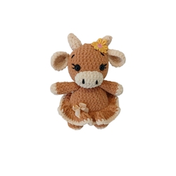 Peluche vaca hecha a mano a ganchillo (amigurumi). - Imagen 1
