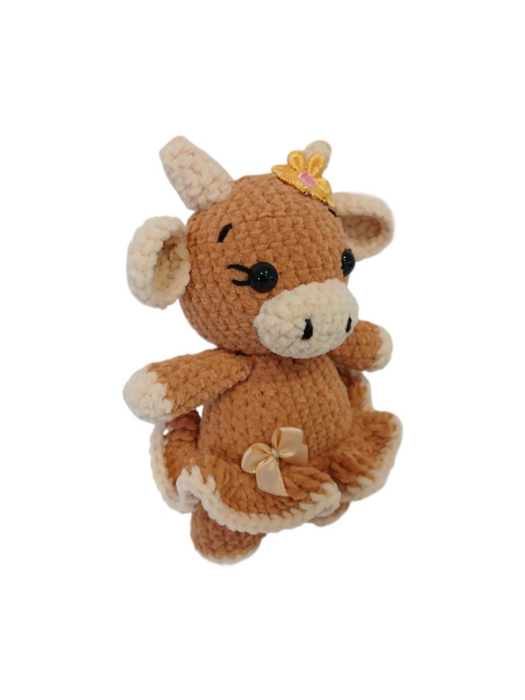 Peluche vaca hecha a mano a ganchillo (amigurumi). - Imagen 3