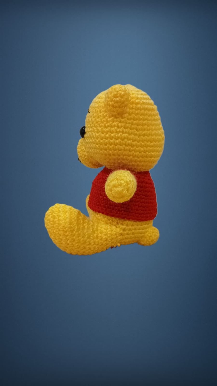 Peluche winnie pooh hecho a mano a ganchillo (amigurumi). - Imagen 2