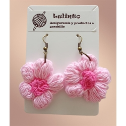 Pendientes rosa y fucsia hechos a mano a ganchillo. - Imagen 1