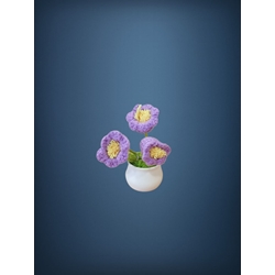 Planta con tarro blanco 3 flores lilas hecha a mano a ganchillo (amigurumi). - Imagen 1